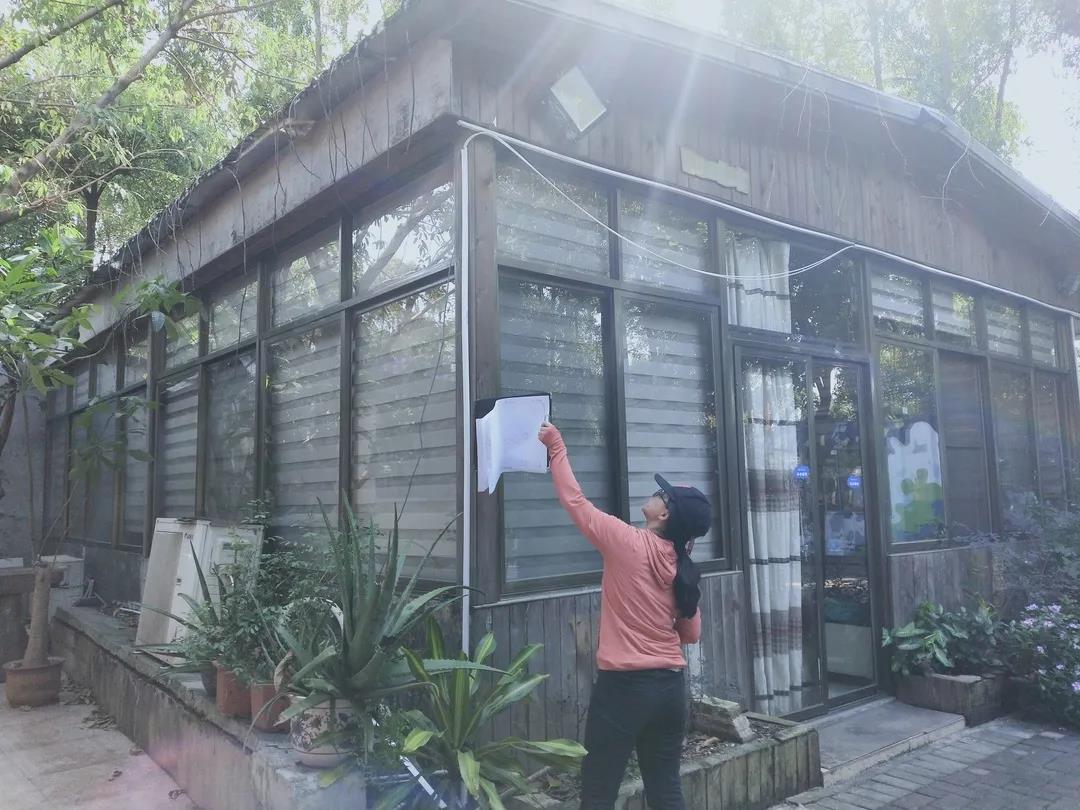 邹秋娜：：：繁琐之中寻快乐，，，细微之处见精神