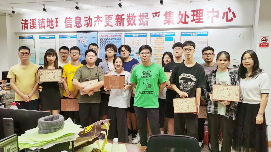 月满中秋 情满人心丨j9数字站集团走访慰问项目部一线员工