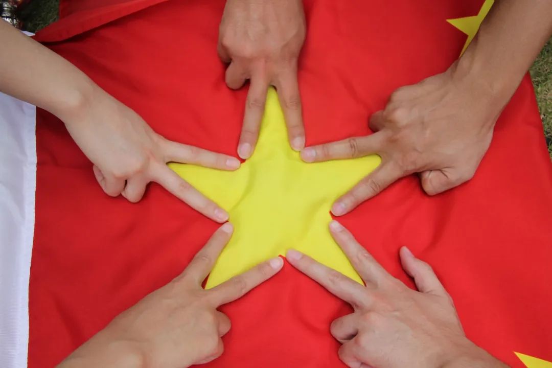 j9数字站12周年征文丨二等奖《立功新时代 j9数字站书青春》