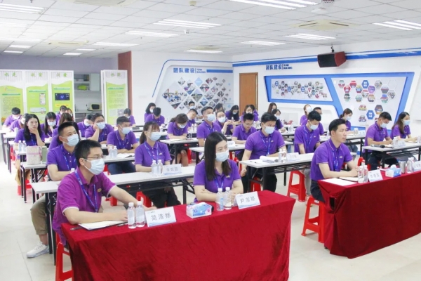 j9数字站集团“都会更新前期事情项目司理培训班”开讲